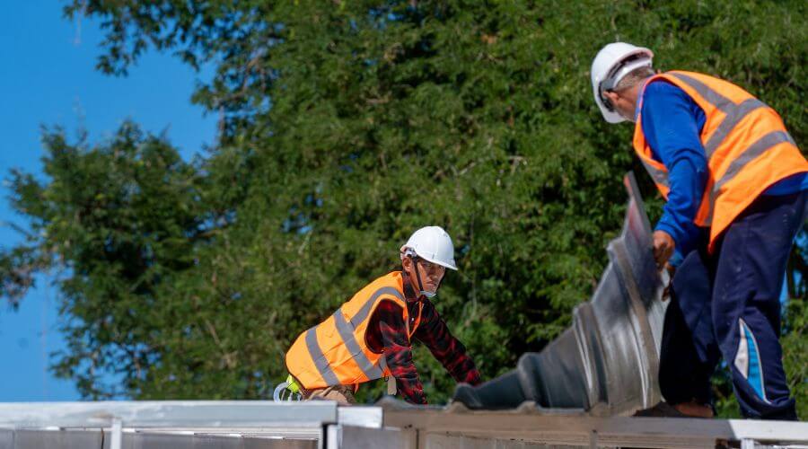 Professional Flat Roofing Installation in Oakville, IN